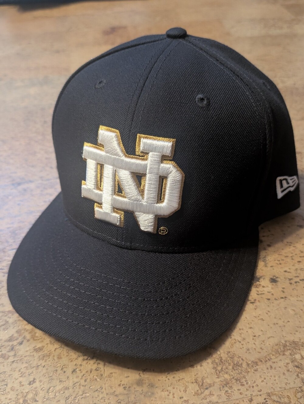 Notre Dame Fighting Irish NCAA New Era 59FIFTY 5950 Fitted Hat Cap 7 3/4